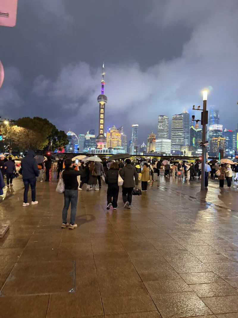 Sightseeing in Shanghai